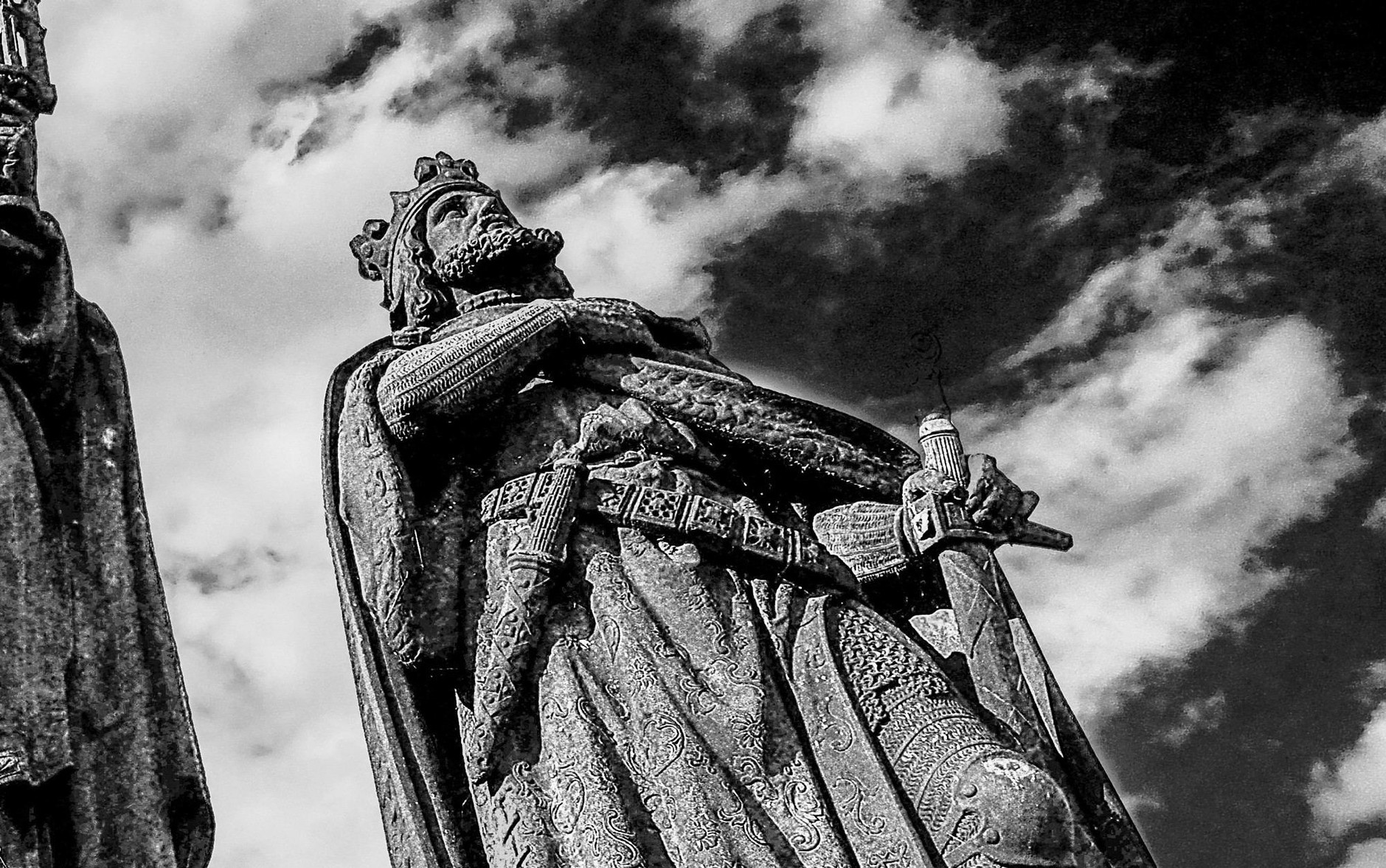 Svatý Zikmund na Karlově mostě | Zdroj: www.pexels.com | Foto: Shahbaz Zaman
