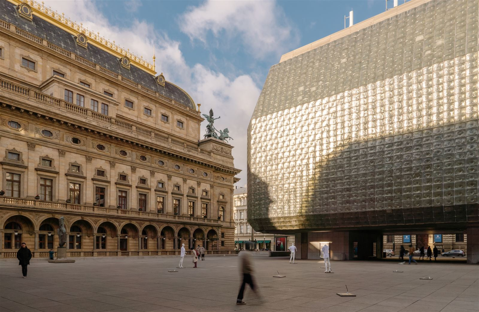 Národní divadlo a Nová scéna