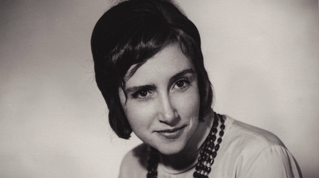 Jiřina Šiklová | Zdroj: Archiv bezpečnostních složek <br> fotografie byla digitálně vyčištěna pomocí AI.
