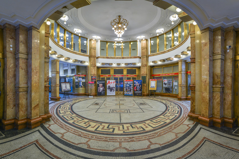 Palác Adria