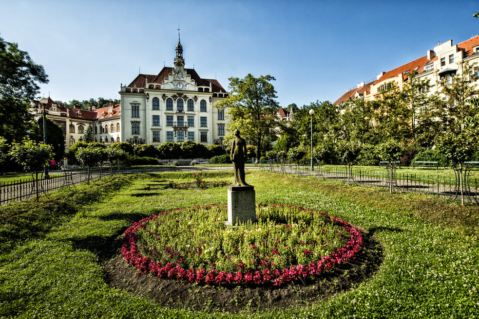 Karlín 2