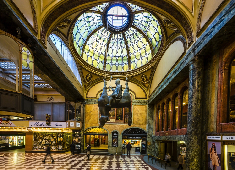 lucerna