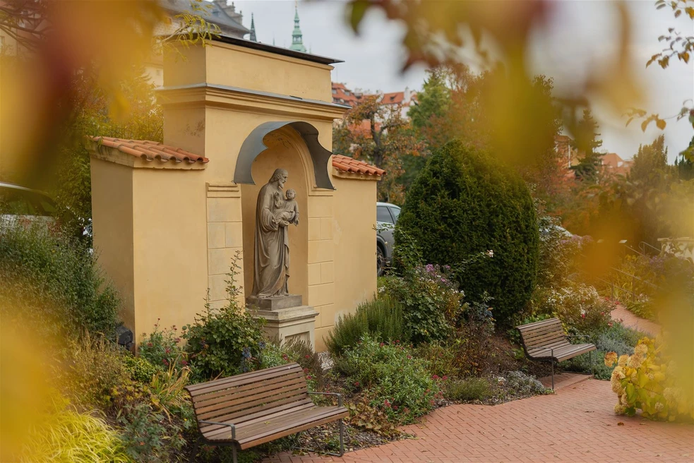 Léčebná zahrada svatého Josefa