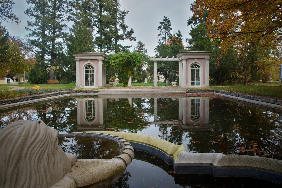 Zámek Panenské Břežany, foto: Památník národního útlaku a odboje