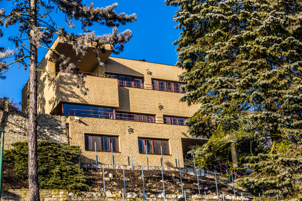 Jaroslav Fragner, Ladislav Syrový, funkcionalistická vila Františka Kovaříka