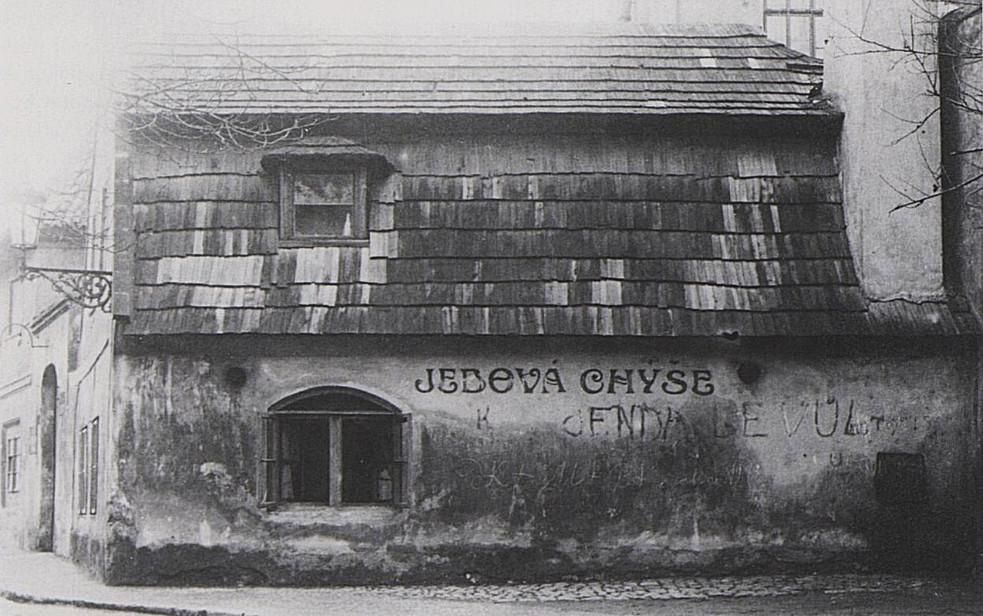 Jedová chýše v roce 1920, Muzeum hlavního města Prahy, inv. č. 135695 (from KOVAŘÍKOVÁ, Blanka. Rada Vacátko & jeho hříšní lidé aneb Jak to bylo doopravdy. Praha: Nakladatelství Brána, 2007. Page 147