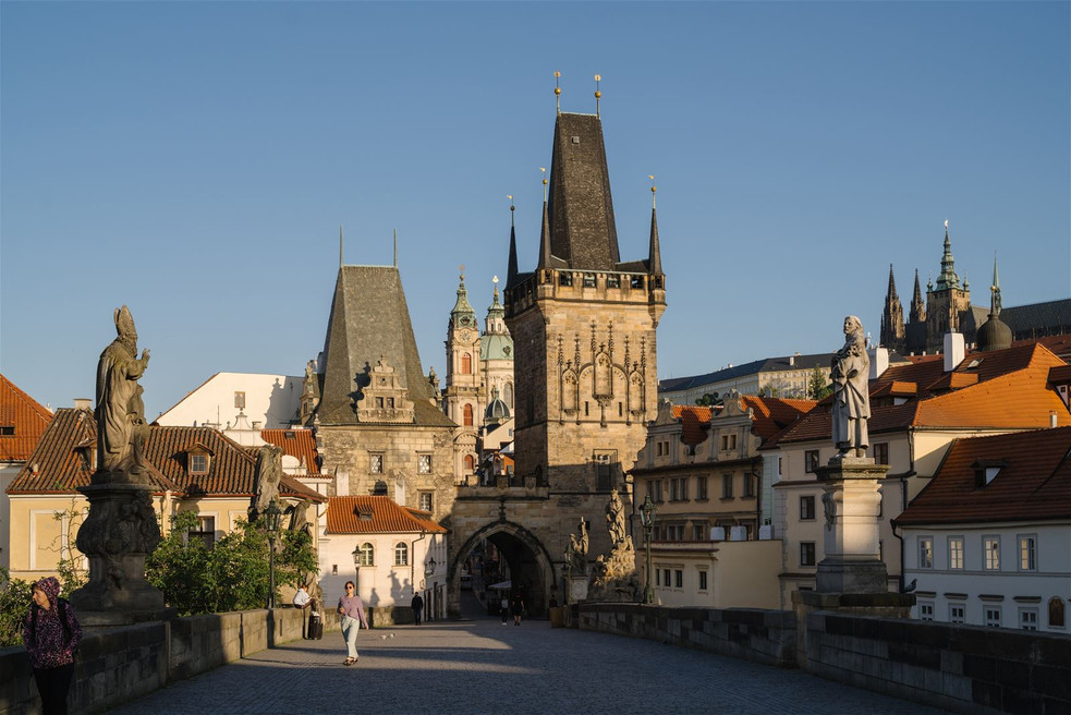 Malostranská mostecká věž