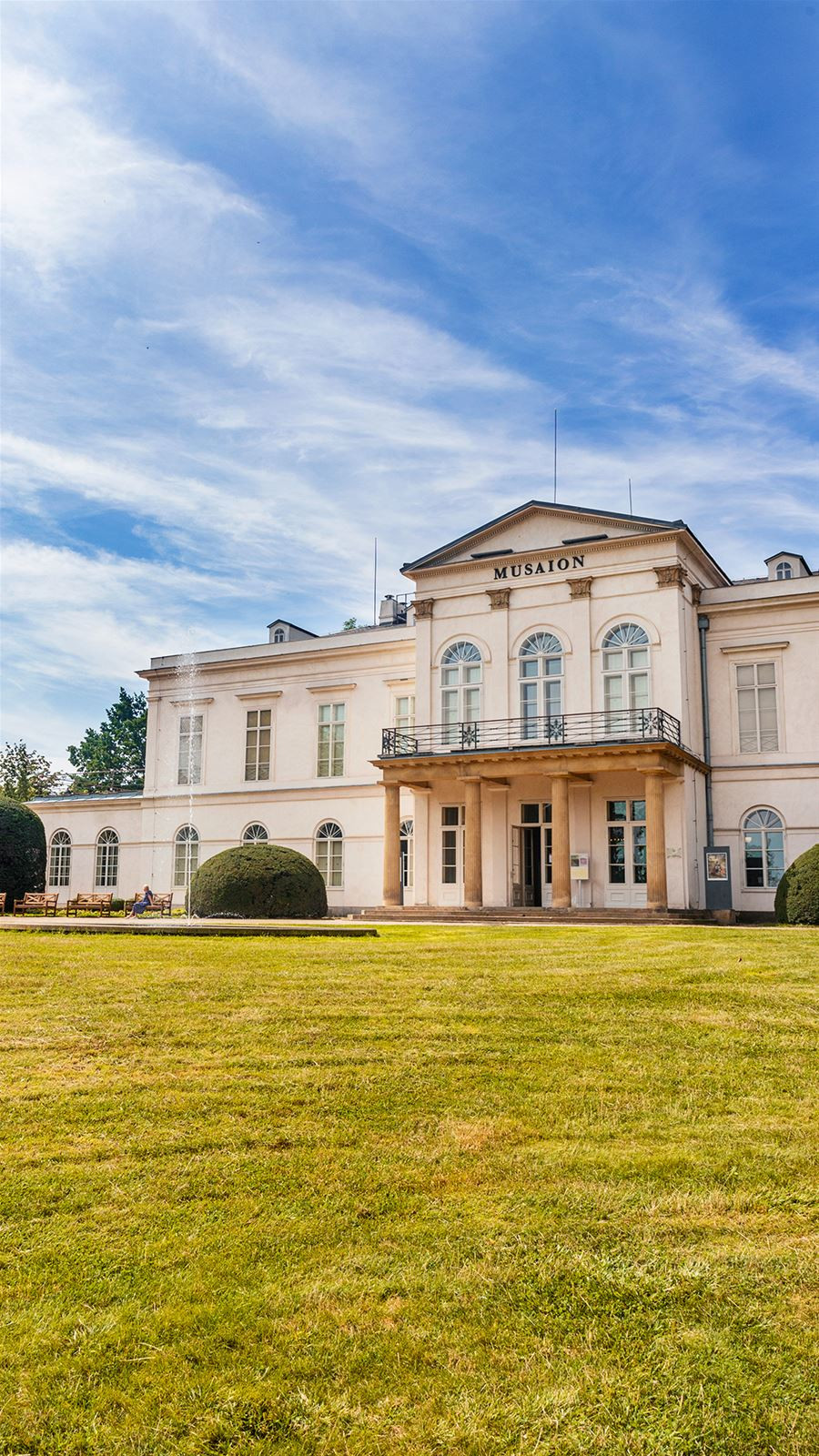 Letohrádek Kinských