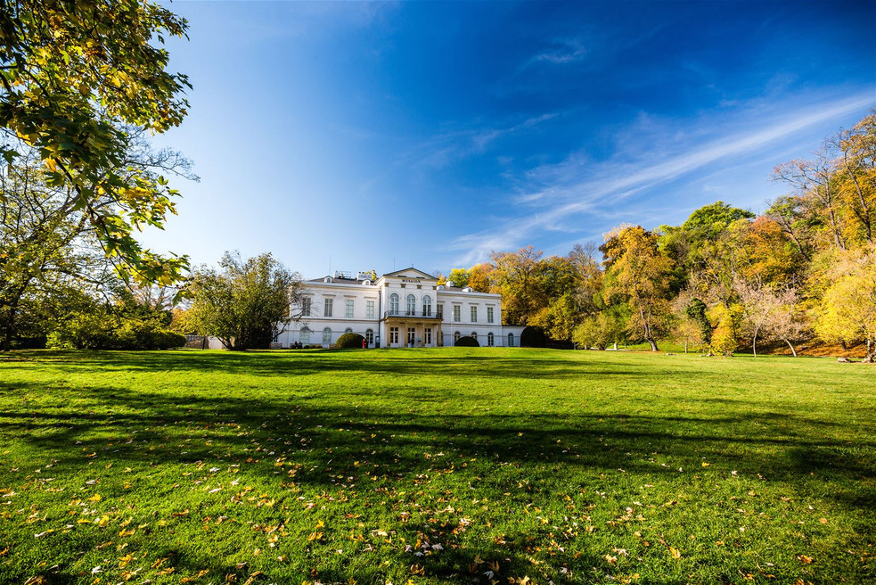 Letohrádek Kinských