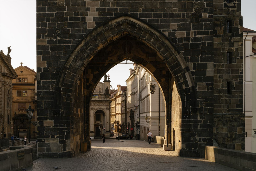 Staroměstská mostecká věž