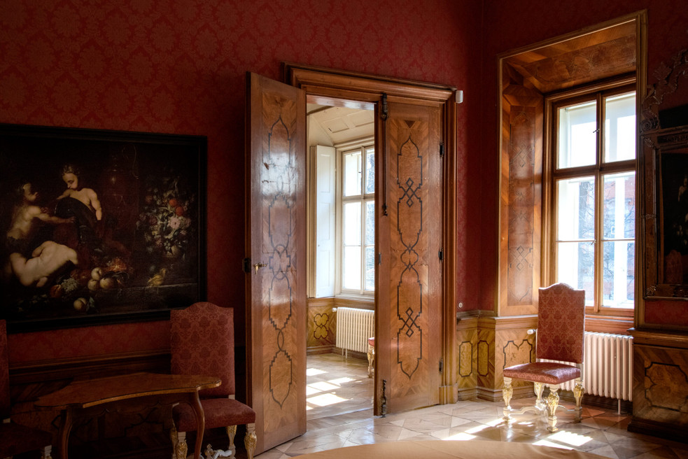Červený salon, Velkopřevorský palác, foto: www.velkoprevorskypalac.eu 